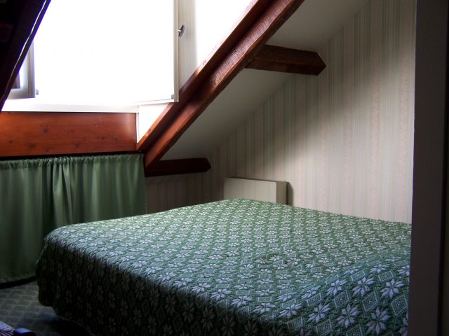100-2093—Copie