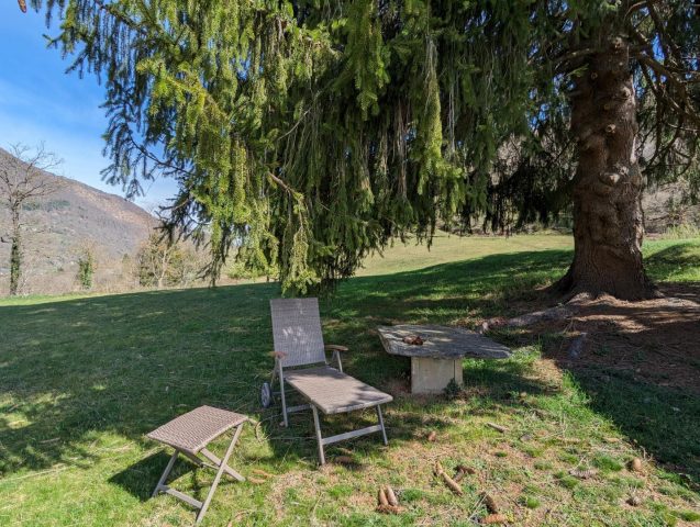 31G100024-212a1c8c71a24099ad92c806ad07495a