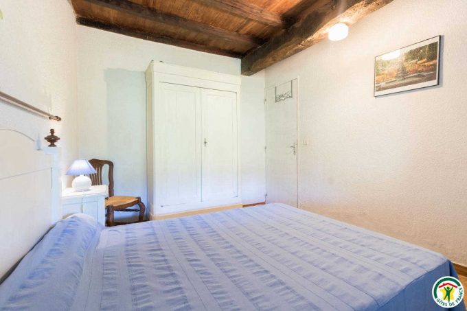 31G100135-ba1b358f534a45409f870c266d471654