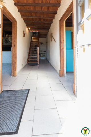 31G100135-baaeb253a27f4bd19fd1eb81c2430e7e