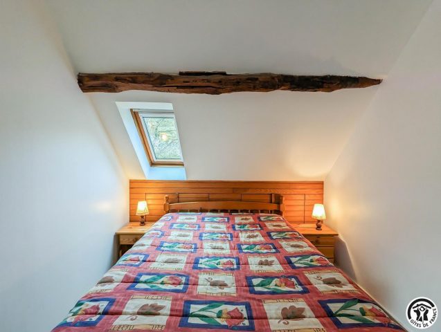 31G100245-0527f9c962d143d48bbac6c6cb89fbf5