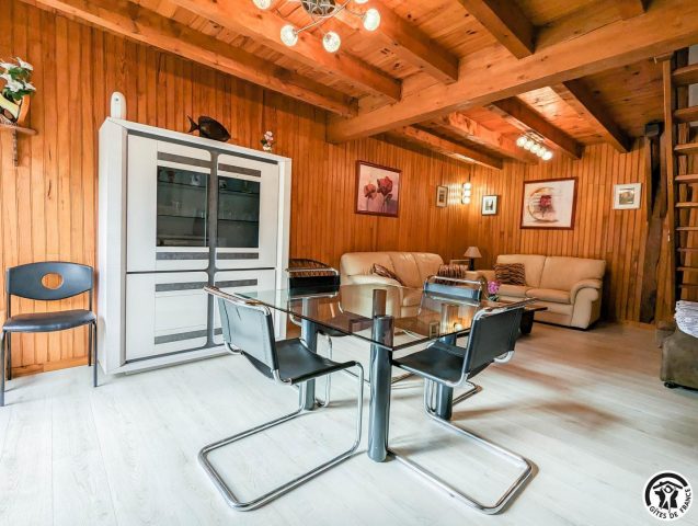 31G100245-99633e3a88cf44d18fa76ce5eebbc3e2