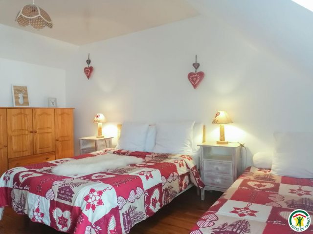 31G100247-4ee6f45450274975bca7f7f0b401467e