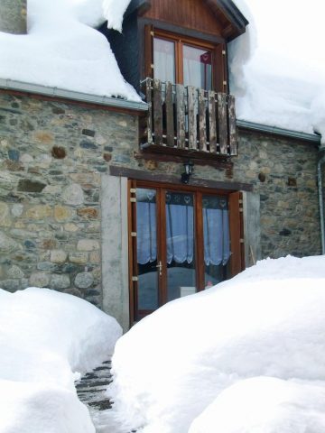 31G100247-6c248a68b0764b2992ef71705d932cc9