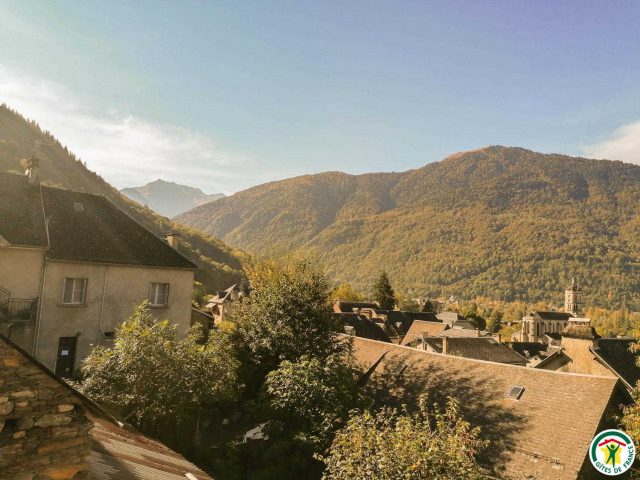 31G100251-16ad59e6a56446abad622a7070e3d050