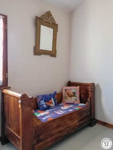 31G100253-44dd36fa56be4887bdb30cd3d8de83e0