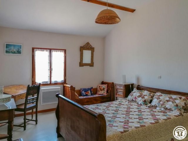 31G100253-5db130c962524d57a6a7c2cd3681ebc1