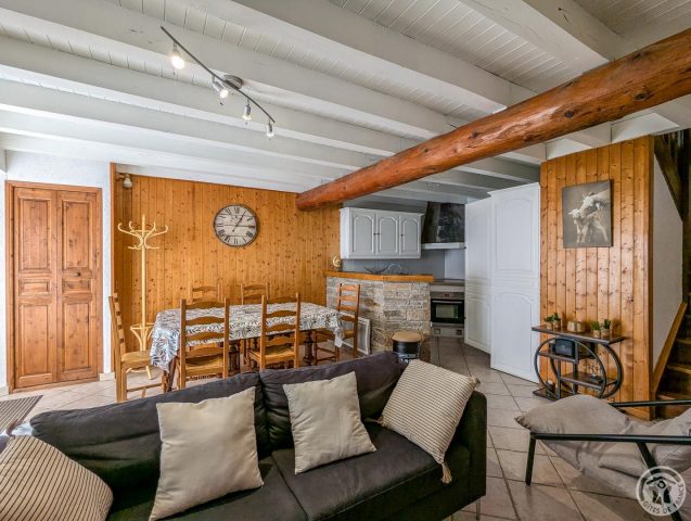 31G100254-005de7a88759486084b620afe364ab07