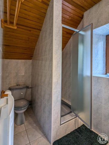 31G100254-a1652b46b56a42c9be8dcd3d4b93ce25