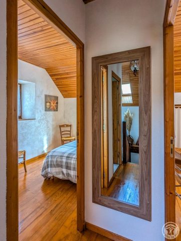 31G100254-b00c3b195b9d4acebde7866cc3d40257