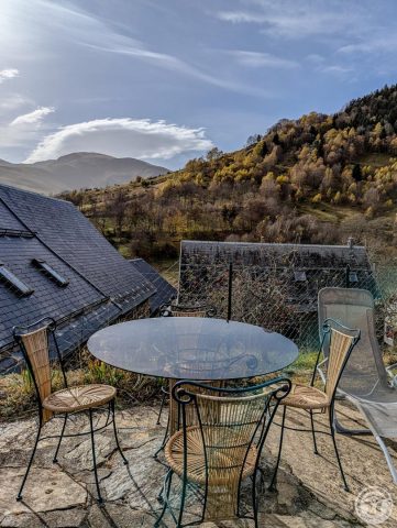 31G100254-c283762c7a654a0084e41635d8755b2a