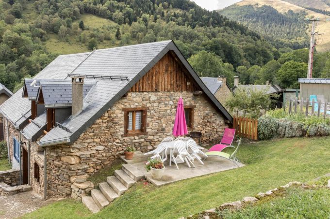 31G100254-fed4207d910041e8b69f1e2f6515a585