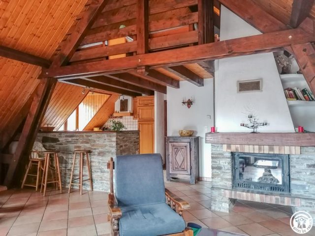 31G100264-97b0d44453a843c0a5df9e666edbfb4f