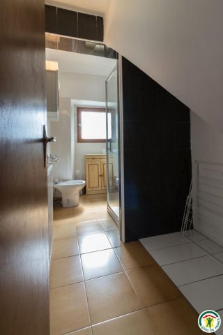 31G100288-08b7754eac28473cb5745ba59606e837