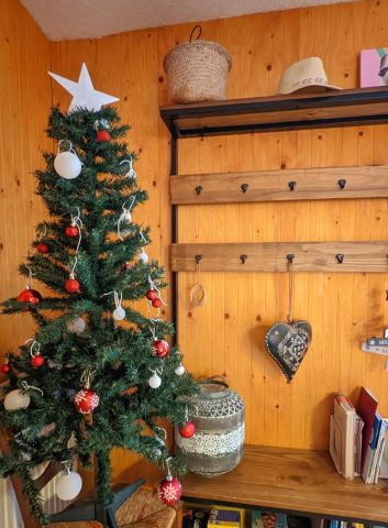 31G100288-1eda5f249d7d44ba8015da7c571f6588