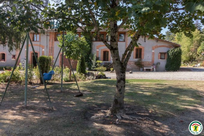 31G100307-dc9666aa36704b38bc147e04bb6cecec