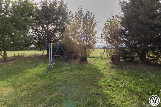 31G100344-821e55198a0c4a3cbb9a9089aab44990