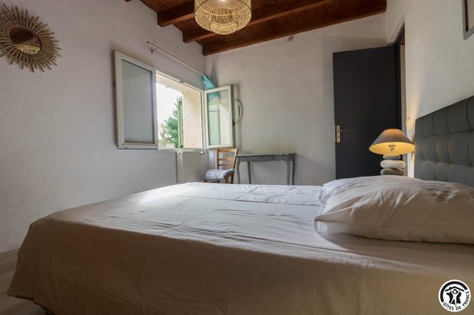 31G100344-a2d9fdb1f72c48c4bd7ac0cec0c97d45