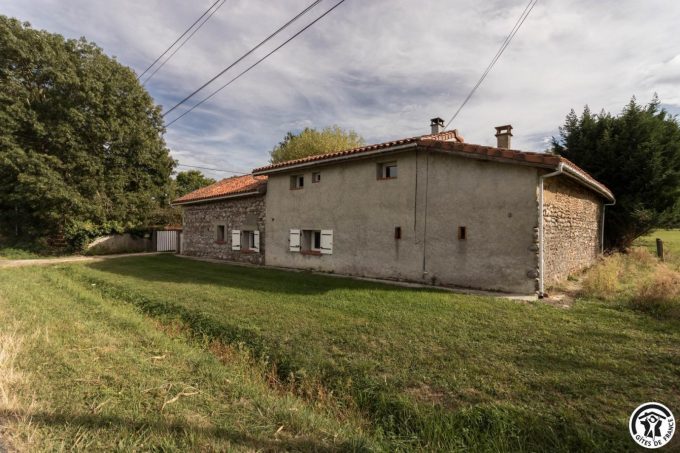 31G100344-bdf34ccbcc49452482daa0a89fe4e393