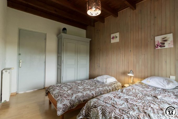 31G100344-c67d0c6c07bd41809bbac03ba39c1724