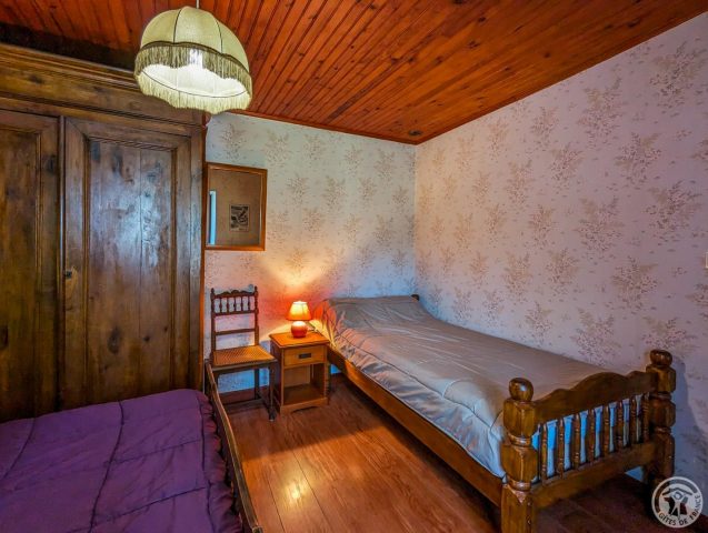 31G100355-0541eae84df94df6adbc47bbd219e13a