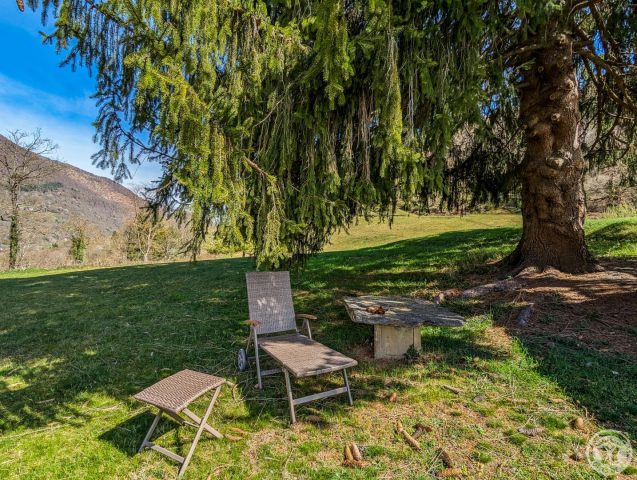 31G100355-500953cb4fe8445284b0e26a90fa213c