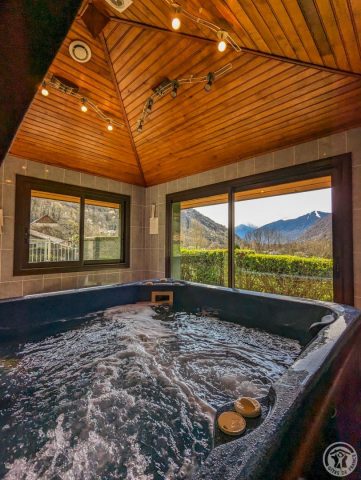 31G100355-aeacea1c8fd7424aac9cbfa821f35206