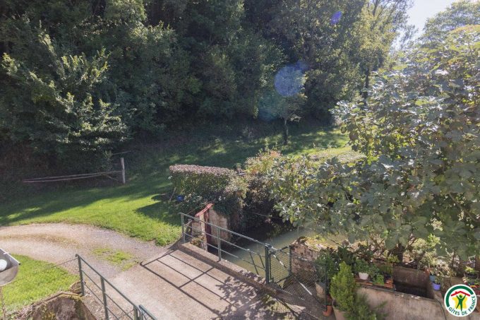 31G100358-1963a261d95148998c9e3c6b9fc76e6a