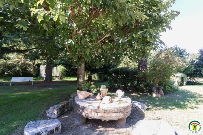 31G100358-212ab88d89ec4a87917b07a2e9e68235