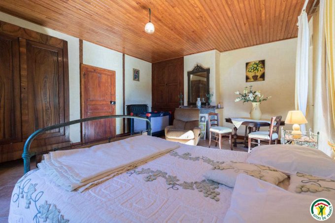 31G100358-388aed9d3b3c4f639e79e37091d9284e