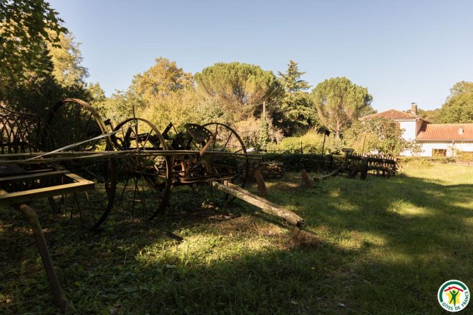 31G100358-9dfecfef41de4933861b0a1cc702c2a4