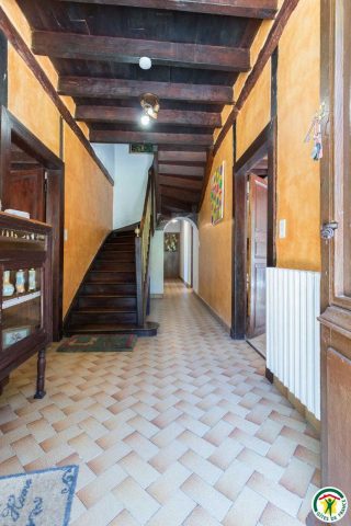 31G100358-dcd2c3a0d879413ea81a82ee9f43be4a