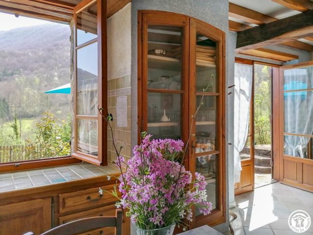 31G100360-6f40d84dad9d4b1ea72fe24151427460