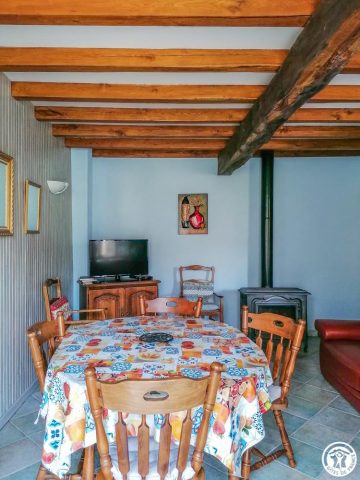 31G100360-907ee345c8ec45ab8a8f5b10074f3d51