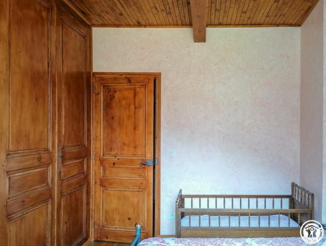 31G100360-f00cc94134be47369e0de57432e9ef7d