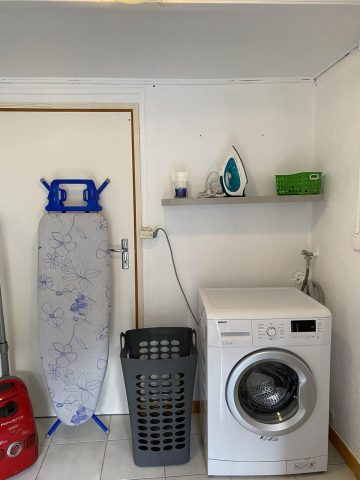 31G100375-b972721a6d9f46a7bc86e1faf272a199