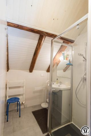 31G100440-478feb02e9d54bd0b27045fc0aee6f60