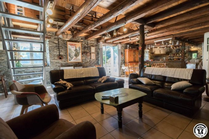 31G100440-61d75221cfbe47dcb18a15bc8f283a59