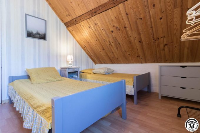 31G100440-64678d2faf1f475c9592c6734f38160b