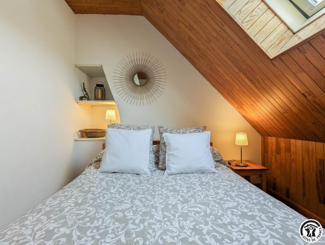 31G100441-1eb9c667e6a546189e3d1dc0b30ad574