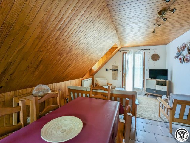 31G100441-da9125c096264f4d95954694a106917e