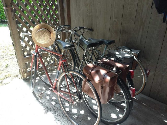 31G100471-414fe8caf56b436380a5b9faabd92b68