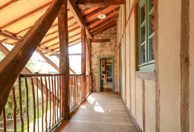 31G100471-4516a65d6c6c40f8a6436d807a88b959