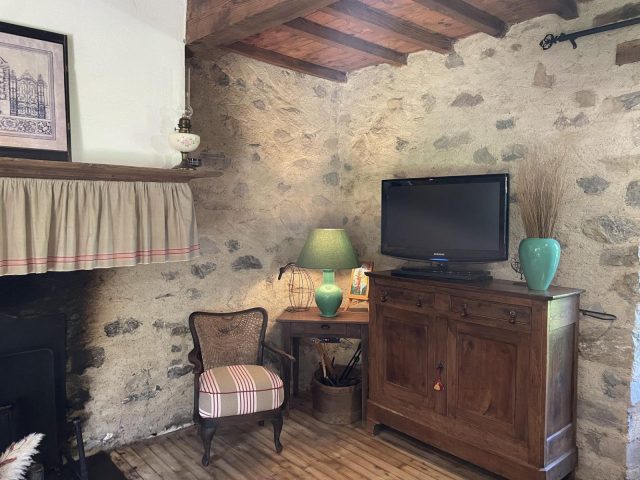 31G100471-4598db7eda1b4aedb011567ebd45c22a