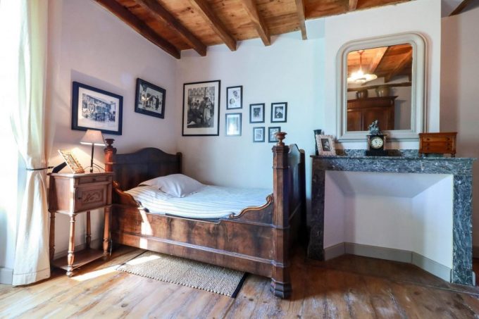 31G100471-ad044b9f667544ca86c8cc2006022e14