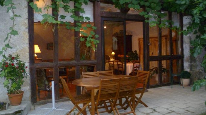 31G100471-e5e8ddc8353f4b69981306315cf84f55