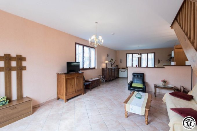 31G100491-78cb14a2ce91436392bf32f88b8efb2e