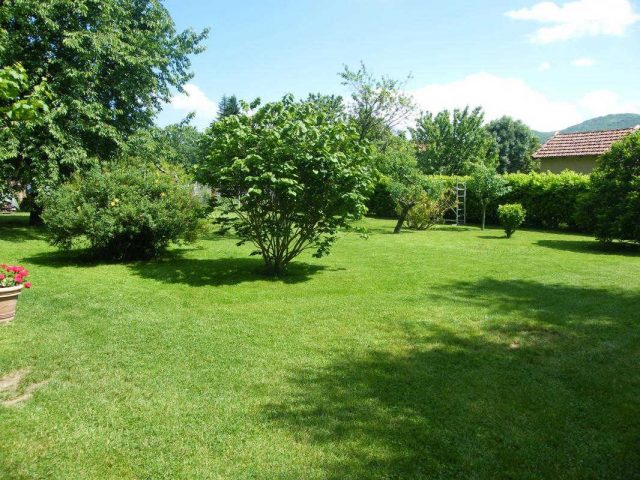 31G100509-39846ca5deec4ac59d3359100916f1d1