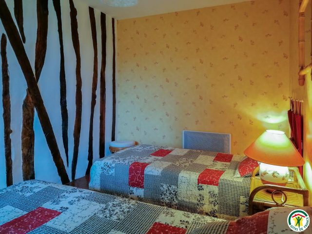 31G100509-760674946de143e9bb0399b505b41954