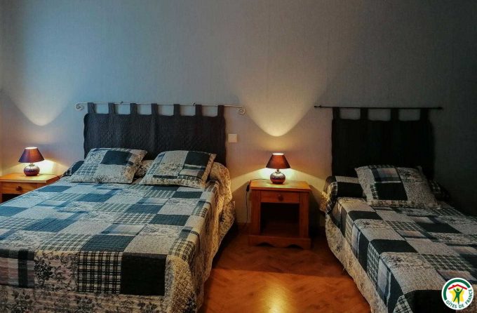 31G100509-f0613f4a1f324a37a455d46abcb07fb4